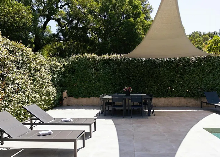 بيت للعطل With Pool House Near سانت ماكسيم